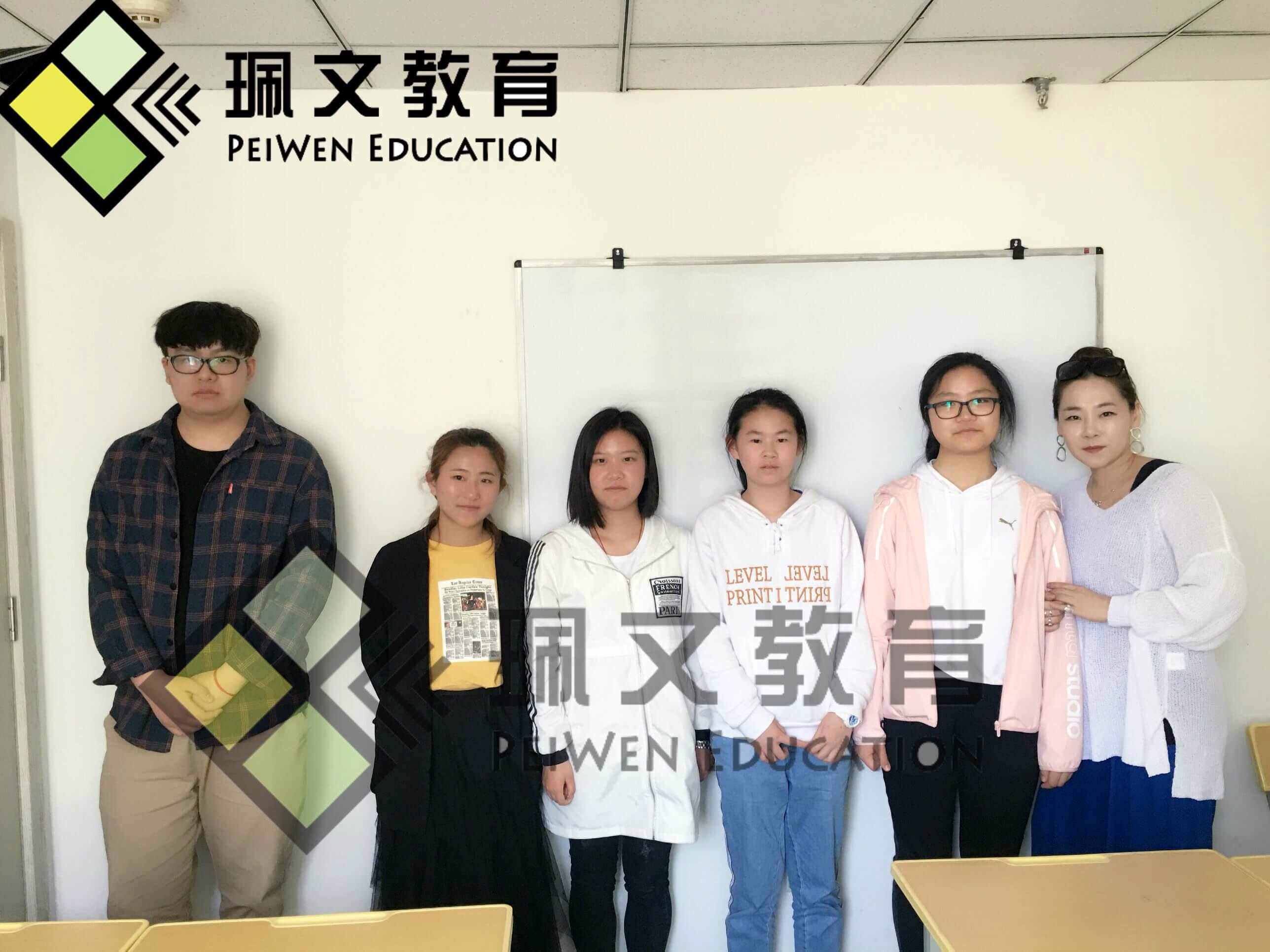 ��ѵ��˼�Ļ����ǼҺã����������ԤԼ�绰�Ƕ���-����-������Ӣ�������ѵ��������Щ��