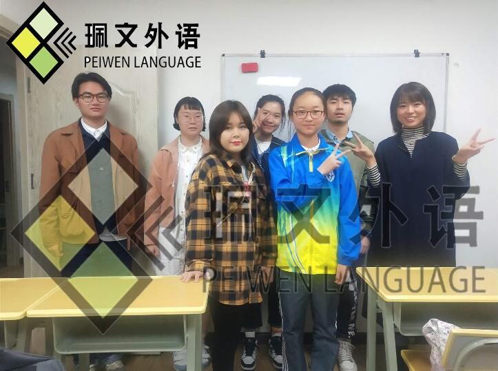 ������Ӣ����������ѵ�����Ǽ�ѧϰ����Ч�ʣ���Efficient��������Ӣ���ļ���ѵ�ࡹ