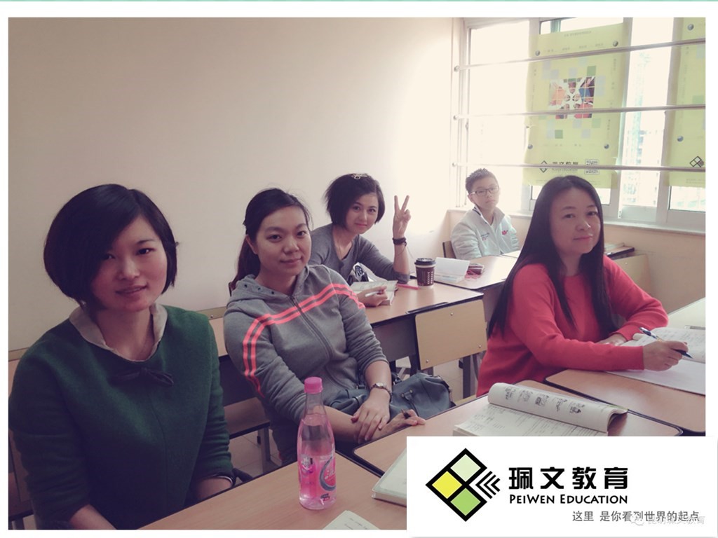 �����ѧϰӢ�������ȽϿ�ķ��������֣���ѵ�����ǼҺá�����������Ӣ����ѵѧУ��