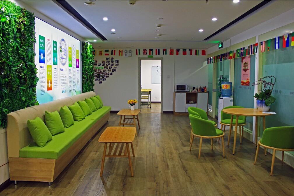 �����Լ۱����ߣ����׵���˼��ѵ����​��˭�ܰ���һ��������������˼��ѵ��